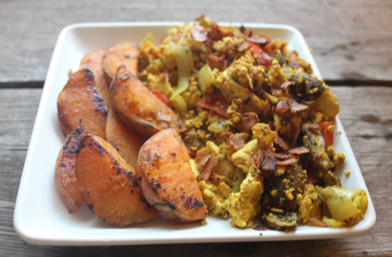 Bacon Tofu Breakfast Scramble