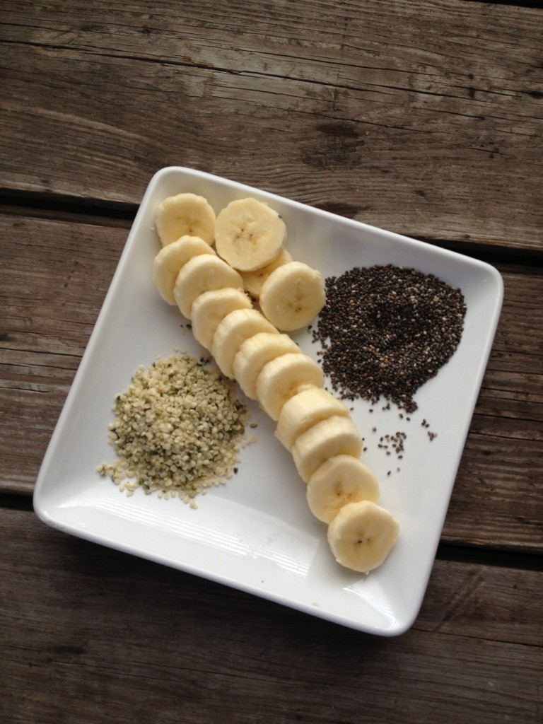 Chia Hemp Banana Snack In Johnnas Kitchen 01