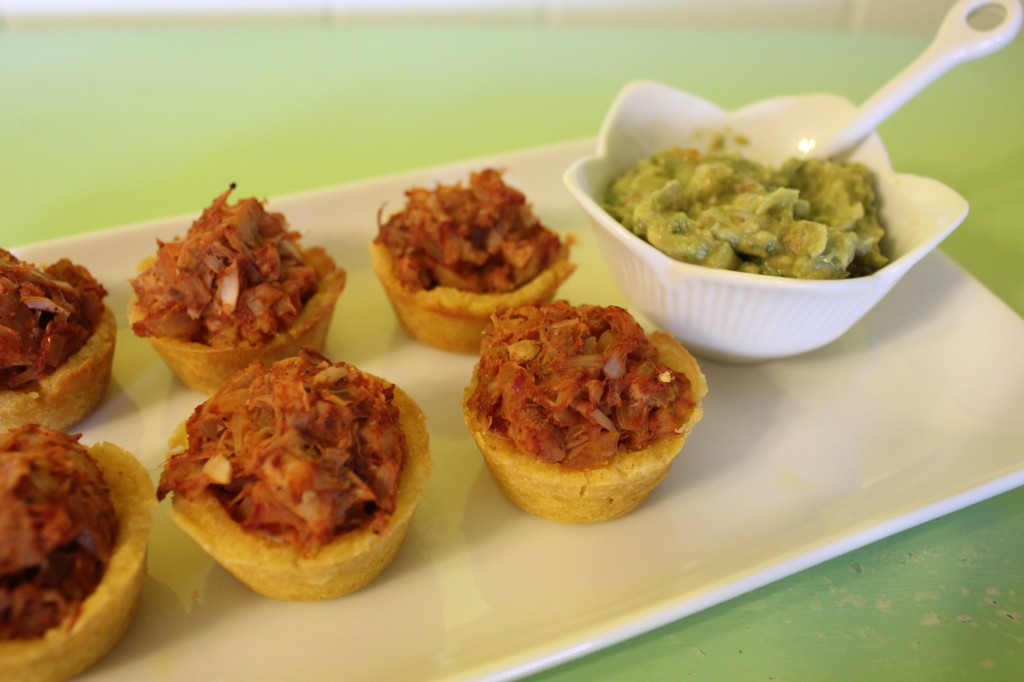 Jackfruit Tamales Bites, a quick appetizer that can be made ahead of time and frozen! 