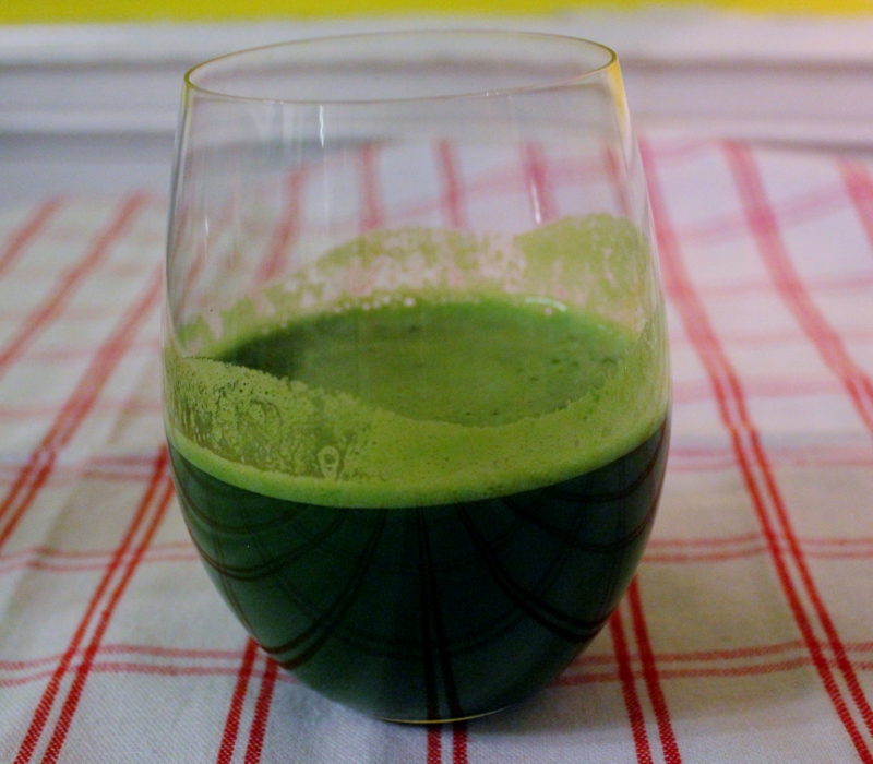 Gimme the Greens Juice | In Johnna's Kitchen