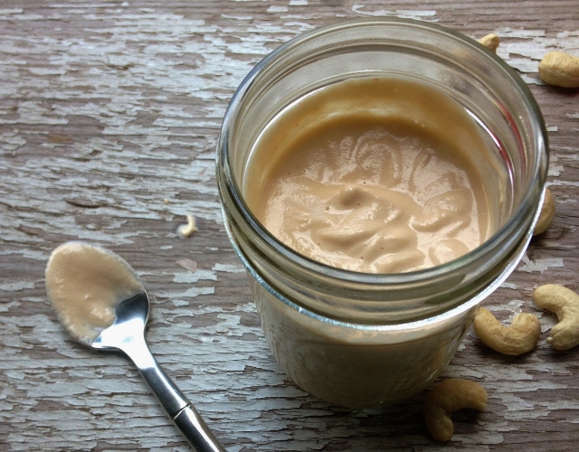 Sriracha Cashew Cream | In Johnna's Kitchen