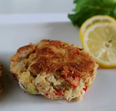 Jackfruit Crab Cakes | In Johnna's Kitchen (gluten-free, vegan, grain-free, Paleo)