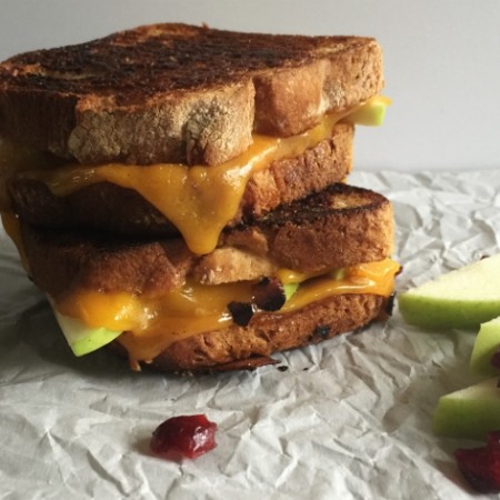 Flavors of Fall Grilled Cheese (gluten-free, vegetarian) | In Johnna's Kitchen