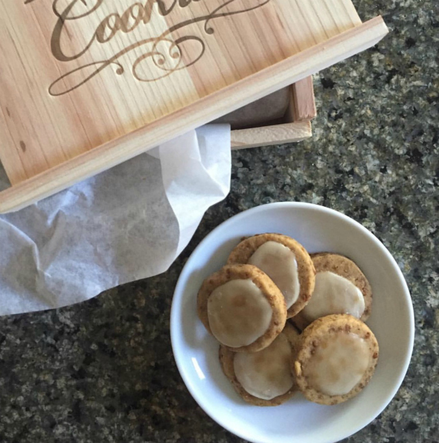 Spice Cookies Maple Glazed Chai Spice Shortbread Cookies Food Blogger 