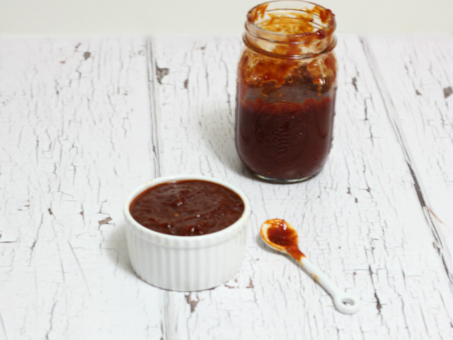 Bourbon BBQ Sauce (gluten-free, refined sugar-free) | In Johnna's Kitchen