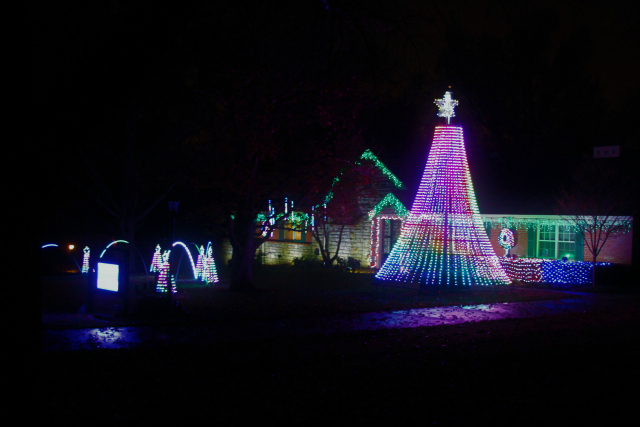 Kansas City Christmas Lights Drive | In Johnna's Kitchen