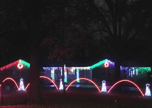 Kansas City Christmas Lights Drive | In Johnna's Kitchen