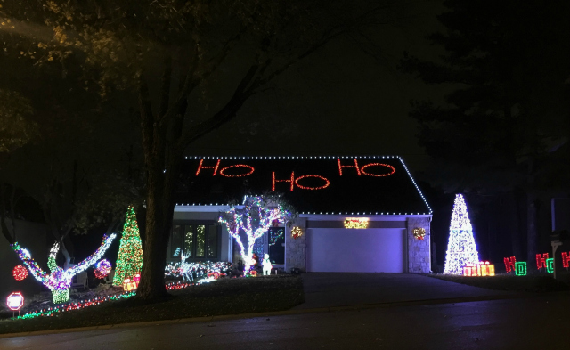 Kansas City Christmas Lights Drive | In Johnna's Kitchen