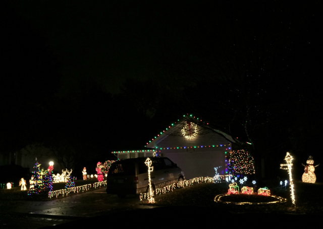 Kansas City Christmas Lights Drive | In Johnna's Kitchen