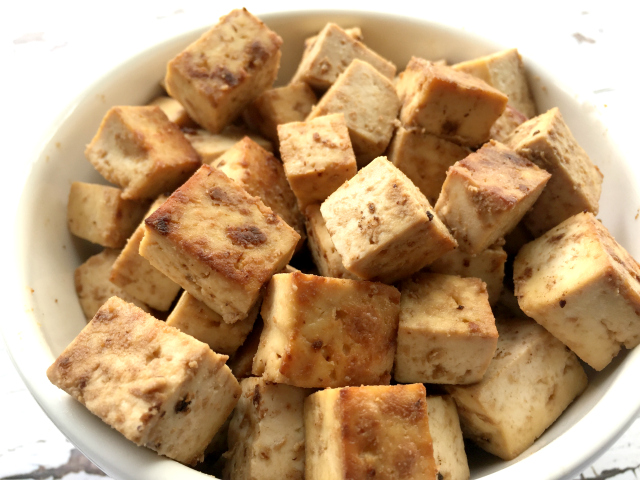Baked Peanut Tofu (gluten-free, vegan) | In Johnna's Kitchen