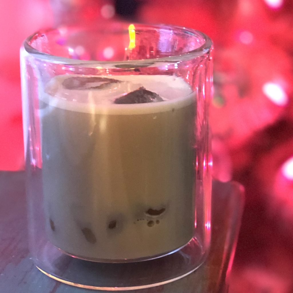 Boozy Advent Mudslide Cocktail | In Johnna's Kitchen